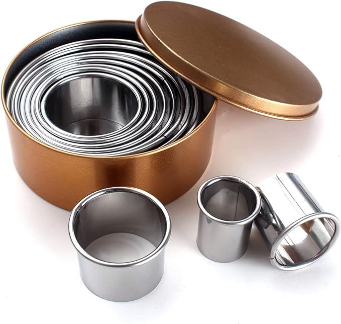 HAZOULEN Round Stainless Steel Cookie Biscuit Cutters Set in Storage Tin, Assorted Sizes, 11 Piec... | Amazon (US)