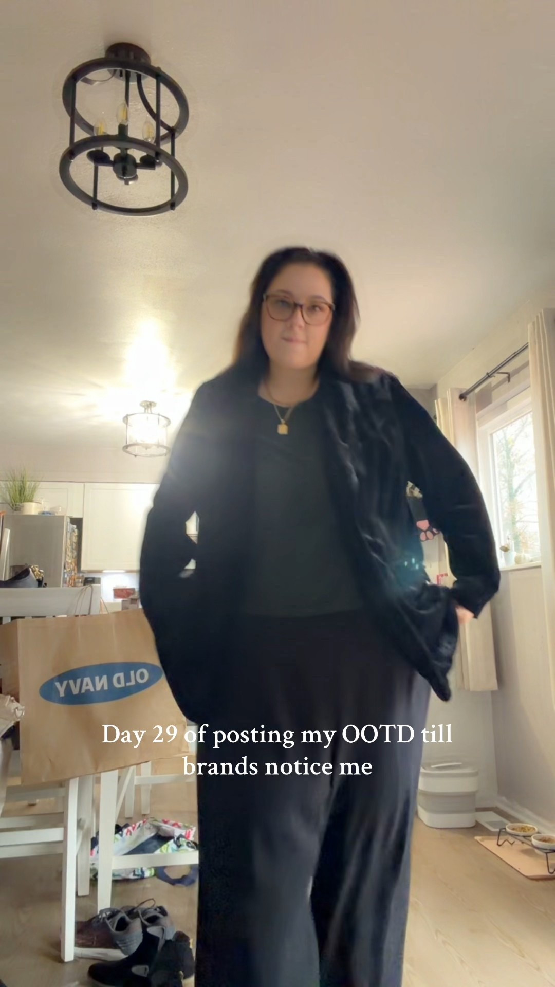 Day 29 of posting my plus size OOTD until size-inclusive brands notice me ✨ Serving confidence, curves, and consistency — as always 💖 #PlusSizeOOTD #SizeInclusiveFashion