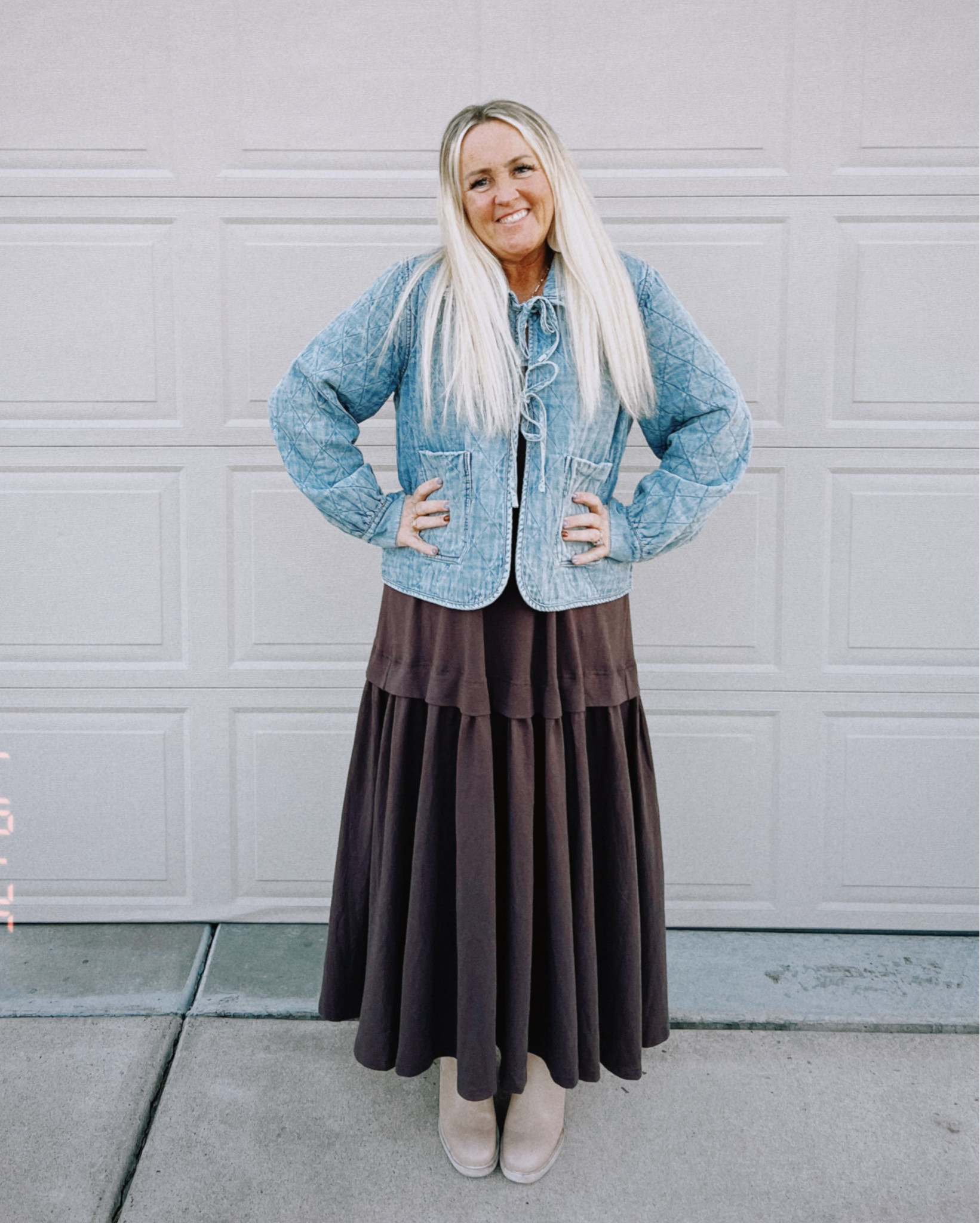 This week’s Sunday Best! 😍I love this oversized maxi dress for so many reasons! Style, comfort and versatility! I wore this one to Thanksgiving-great for some overeating 😉, cute with layers for seasonal weather  and still such a classic look! 👀 
.
It is super oversized-I’m in a small, normally a medium, and the neckline was too deep for my look so I did add a white tank under!
.
Pair it with boots for a dressier look, or sneakers for the casual vibe! Both options are 🙌🏻🔥🤩
.
And don’t miss out on layering with a basic quilted denim! One of my favorite jackets of the year & it’s timeless, so even better! 
.

#ootd #ootdfashion #amazonfashion #amazoninfluencer #momstyle #momstyleinspo #over40fashion #affordablefashion #newlook #flatteringfit #utahfashion #momfashion #momootd #casualfashion #errandfashion #workathomefashion #over40style #quiltedjacket #quilteddenim #ldsfashion #modestfashion #freepeople #deminjacket
#chelseaboots #boots

#LTKOver40 #LTKStyleTip