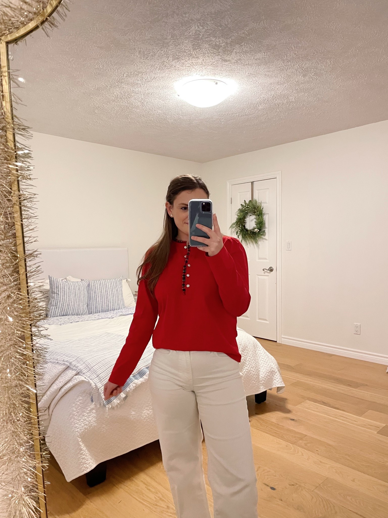 I am absolutely loving this top for the holidays! The tartan collar and puff sleeve are so perfect! 

#LTKSaleAlert #LTKHoliday #LTKCyberWeek