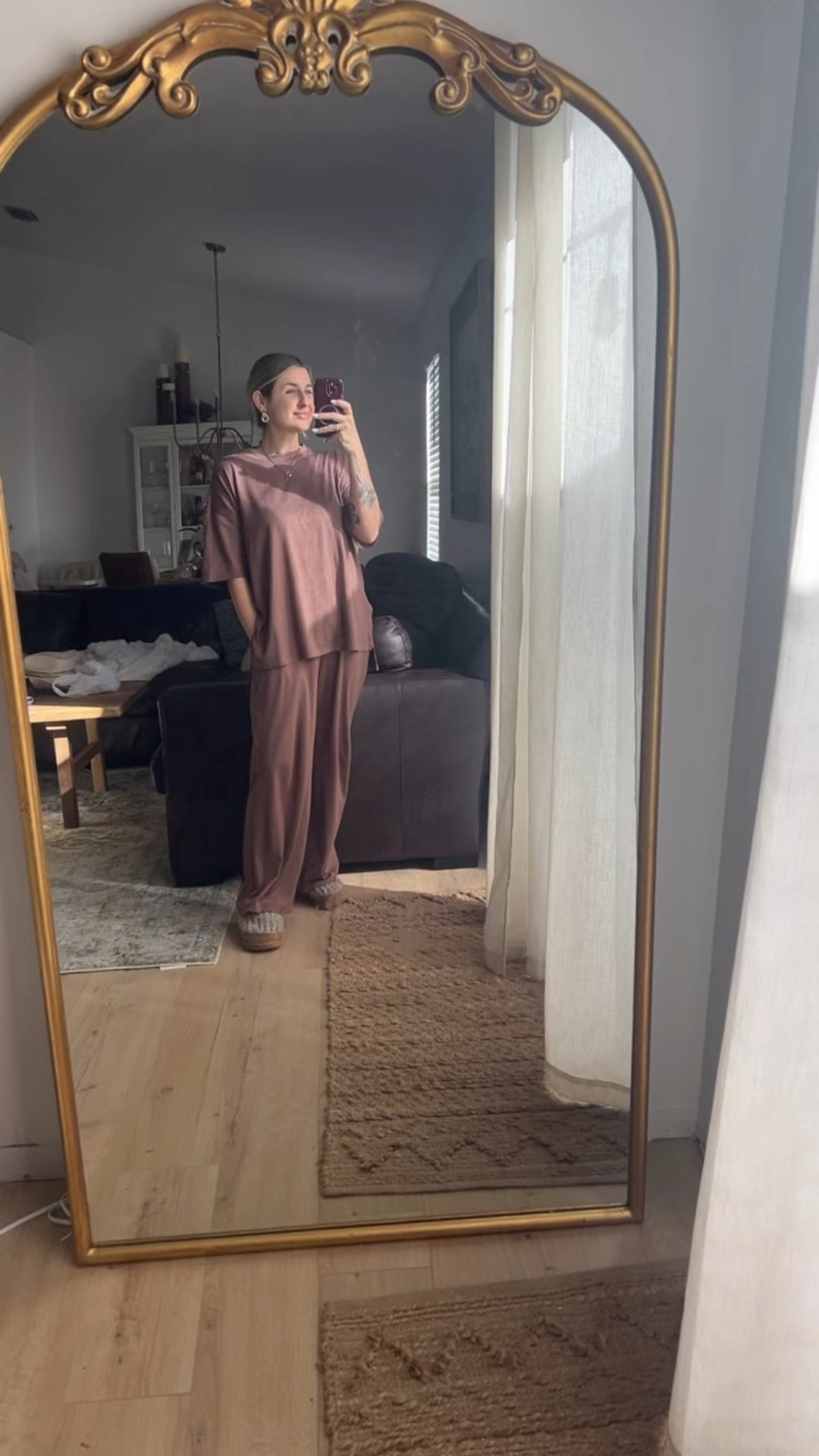 Comfy two piece sets 🤌🏻 I have this in 3 colors it’s so good! 

#LTKdayinmylife #LTKmomlife #LTKootd