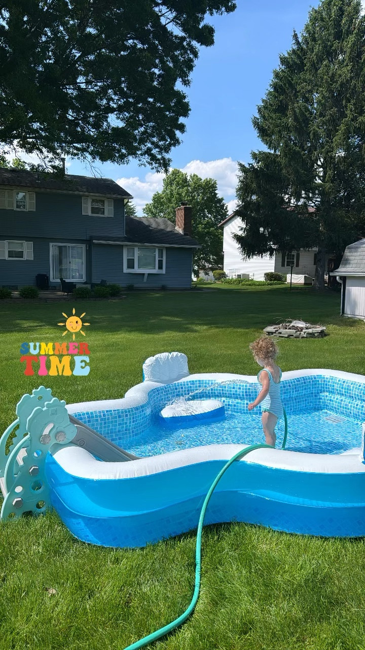 Cutest pool!

#LTKSaleAlert
