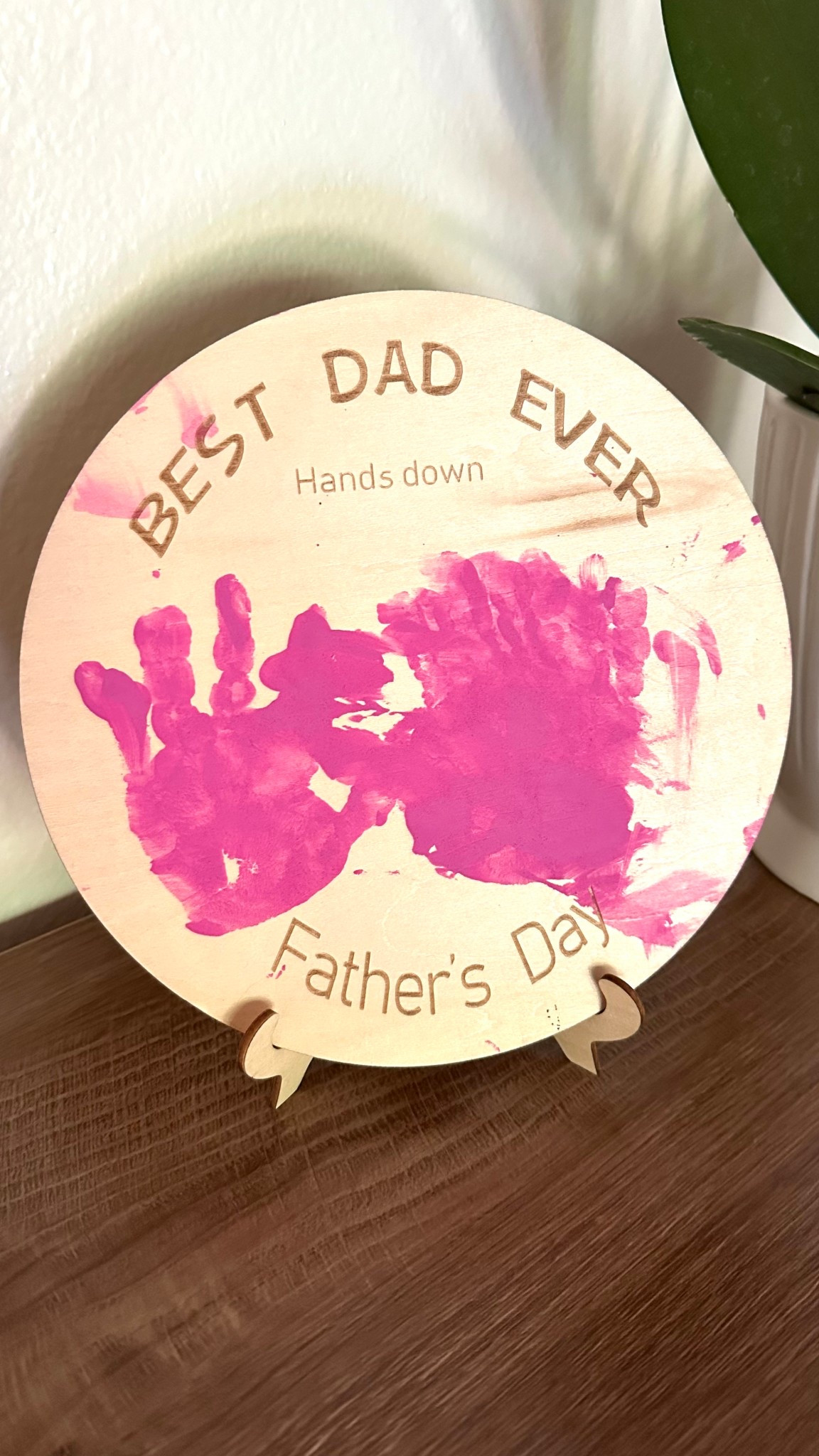Best dad ever hand print 
Father’s Day gift 


#LTKFamily #LTKGiftGuide #LTKMens