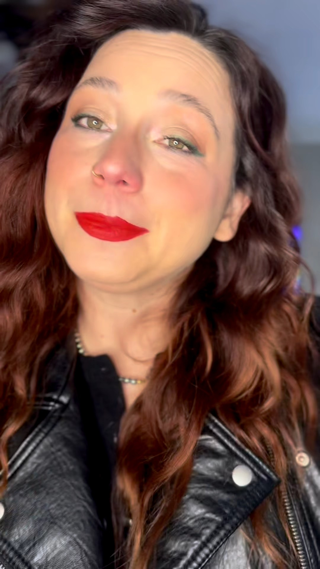 Holiday corporate makeup slay! Where my 9-5ers at?! 

#LTKHoliday #LTKBeauty #LTKGiftGuide