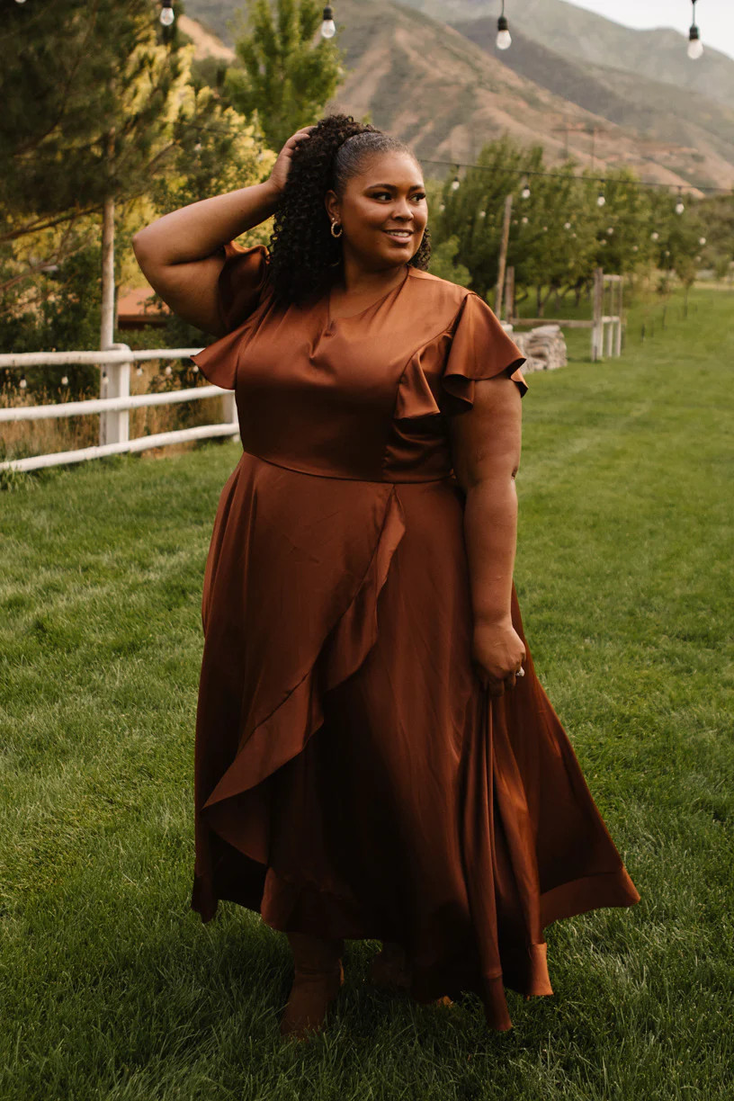 Callie Dress in Brown | Ivy City Co