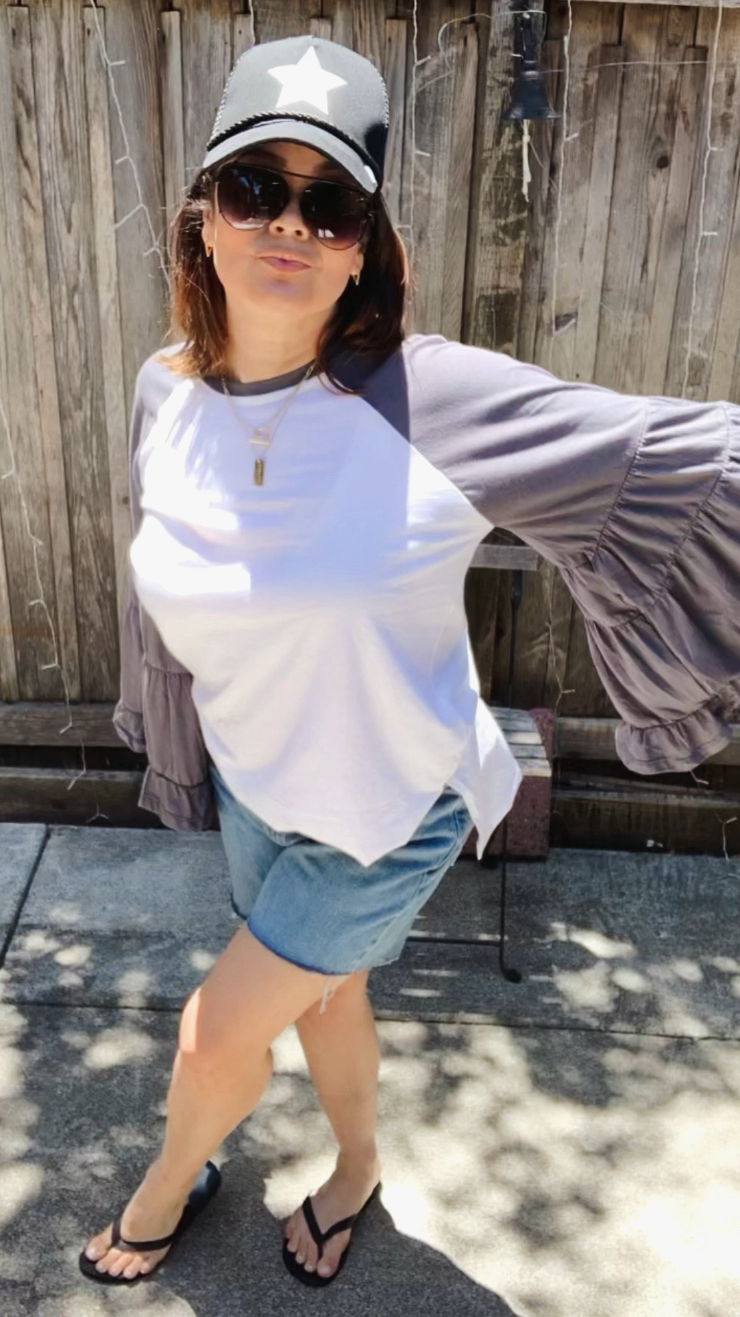 Summer style
Levi’s cutoffs


#LTKStyleTip #LTKSwim #LTKSeasonal