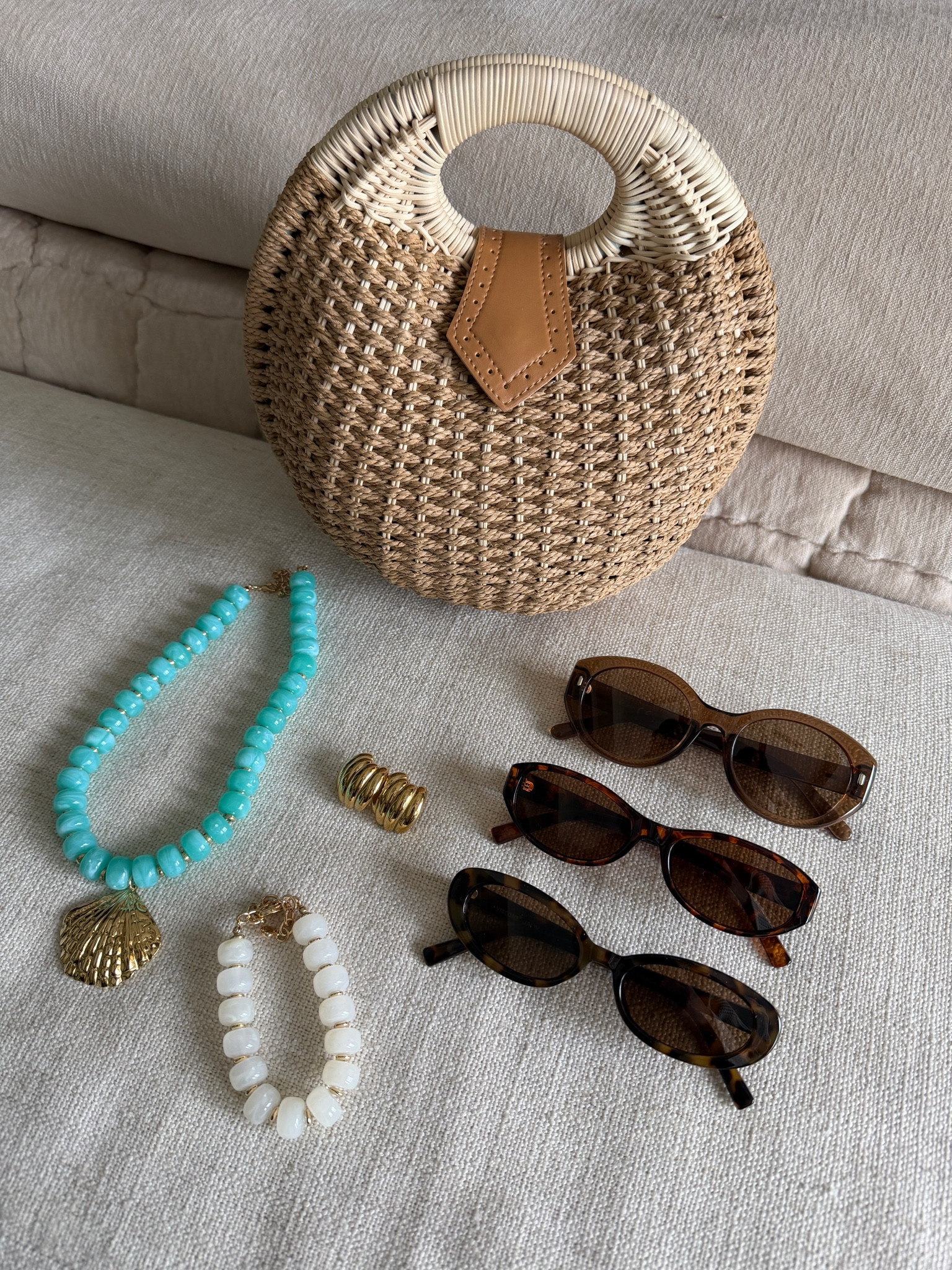 New arrival fashion accessories from Amazon!! Obsessed ☀️

#LTKBeauty #LTKootd #LTKMidsize