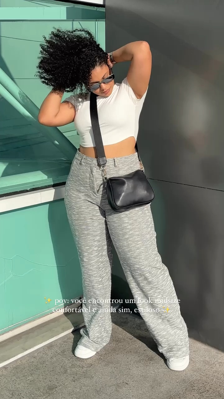 Amo looks confortáveis e estilosos! Ah, e a bolsa que estou na foto é da Renner e deixei o link de modelos semelhantes aqui embaixo ✨

#LTKmidsize #LTKbeauty #LTKbrasil
