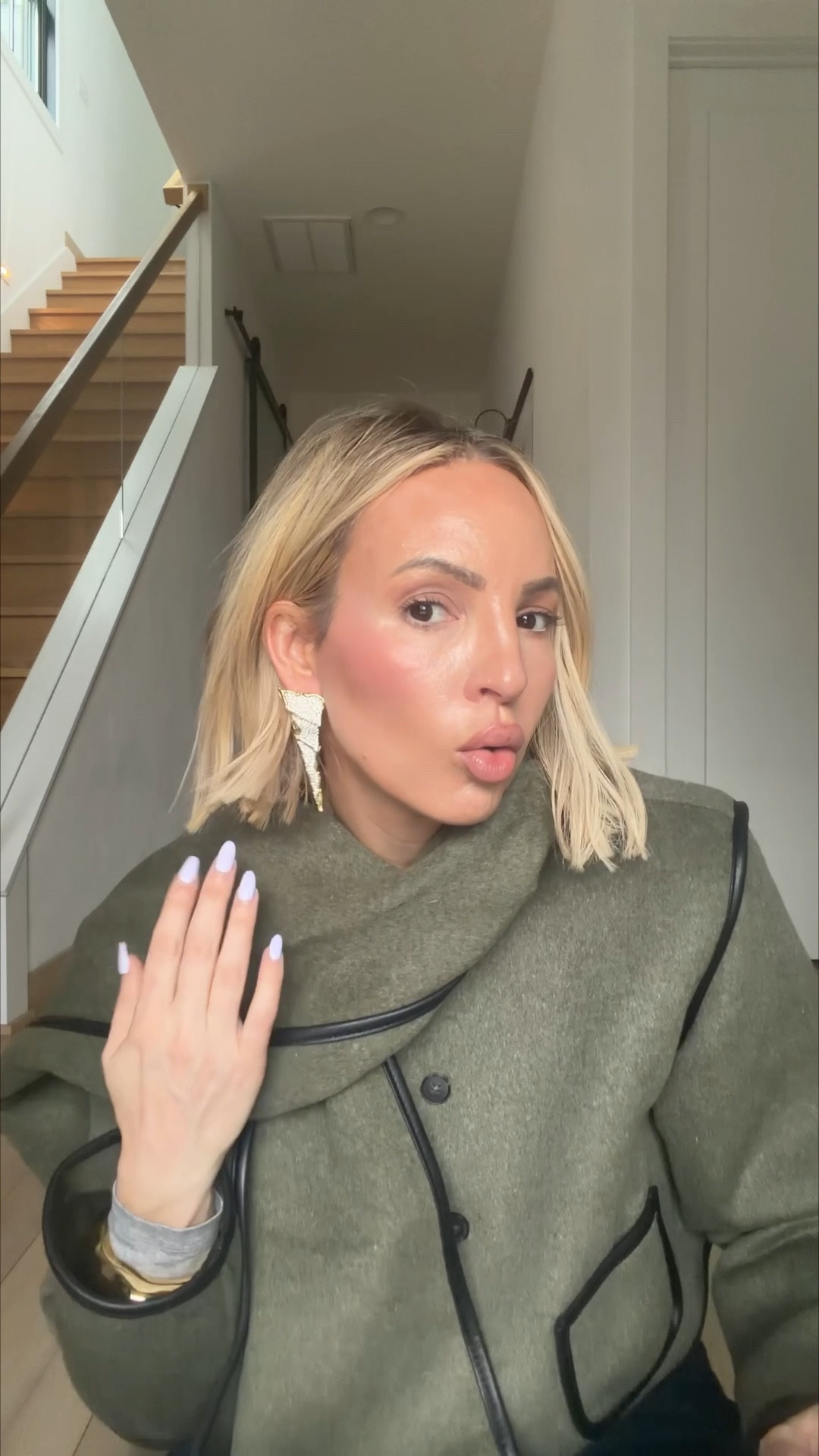 Such statement pieces!! I feel like this video does them know justice, they are SO much prettier in person. Also, I’m wearing a small in my coat.

#LTKootd #LTKstorytime #LTKValentine