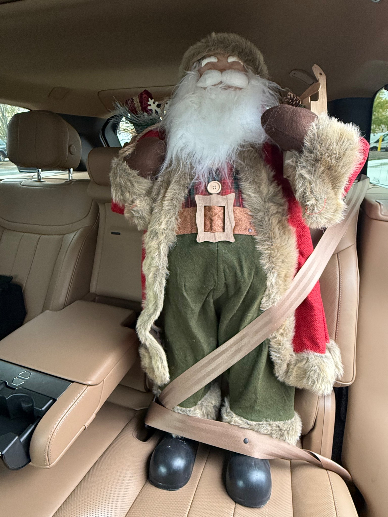 SANTA TIME!

#LTKHome #LTKHoliday #LTKSeasonal