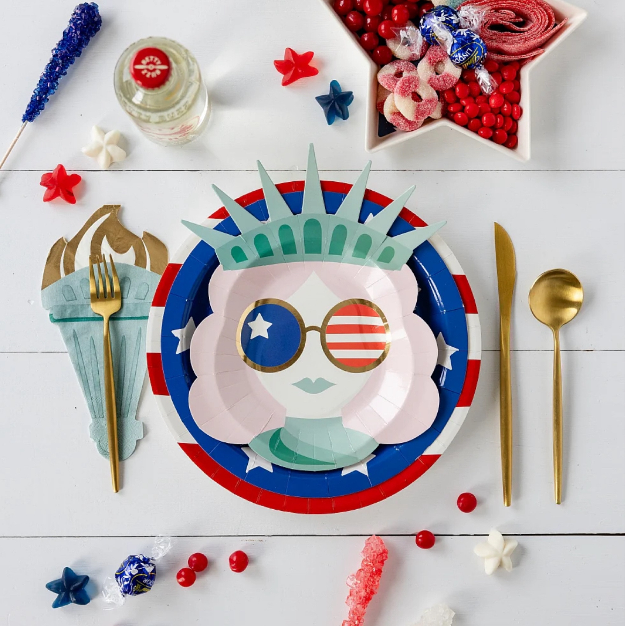 HOW FREAKING ADORABLE 💙❤️ loving this #ladyliberty look for the 4th of July celebrations 🇺🇸

#LTKHome #LTKSeasonal #LTKParties