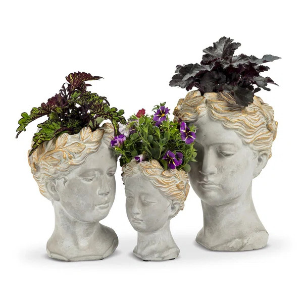 Everton Statue Planter | Wayfair North America