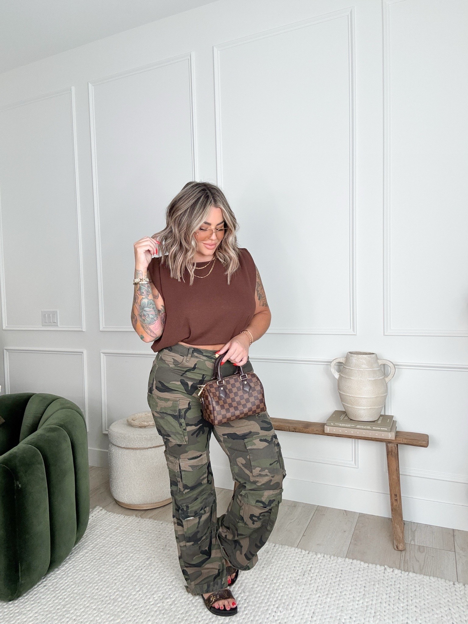 Pants xl 
Top L ( could have sized down) 
Sandals and bag can’t link here they are LV mini speedy 20 
Use code shayna10 on julia necklace from Miranda Frye. 
#cargo #midsize #amazon #brown #camo 

Follow my LTK @shaynaslife on the @shop.LTK app to view this post and get my exclusive app-only content!

#liketkit 
@shop.ltk
https://liketk.it/5l7Uv

#LTKStyleTip #LTKFindsUnder50 #LTKFindsUnder100