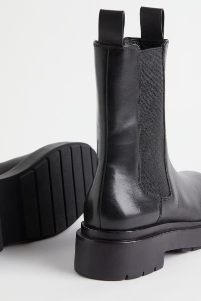 High Profile Chelsea Boots | H&M (US + CA)