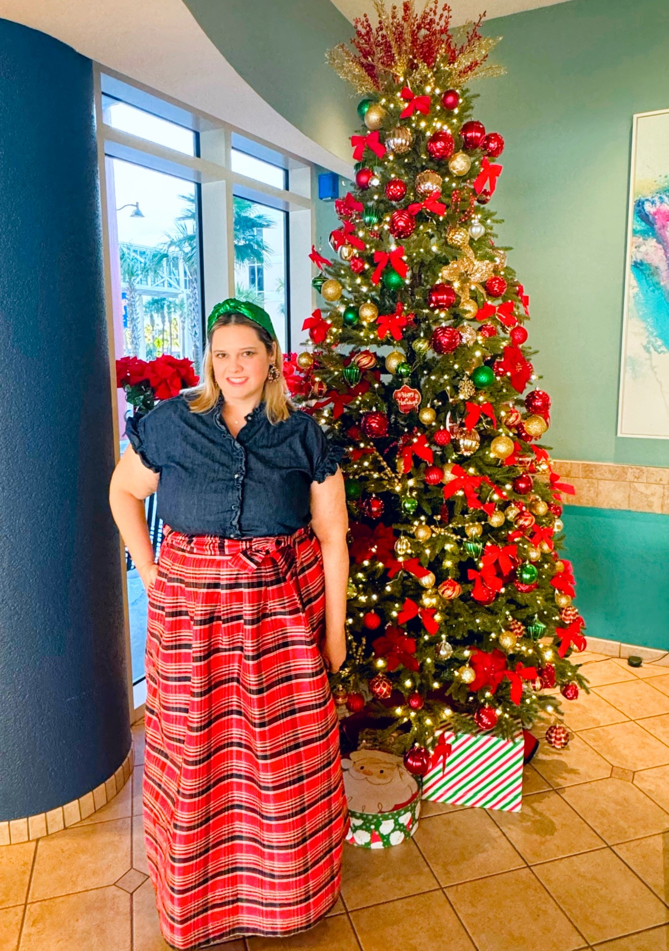 A chambray top is the perfect pairing with a tartan print for a not so fussy holiday look 

#LTKSaleAlert #LTKootd #LTKHoliday