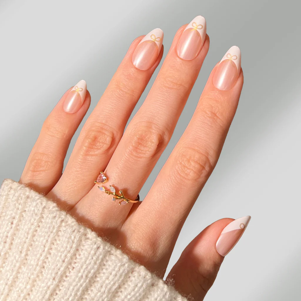 Frenchie Bow Press-On Nails | PaintLab