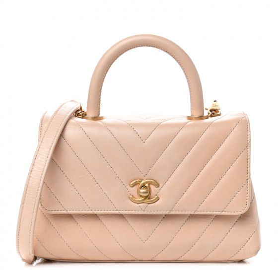 CHANEL

Calfskin Chevron Quilted Mini Coco Handle Flap Beige | Fashionphile