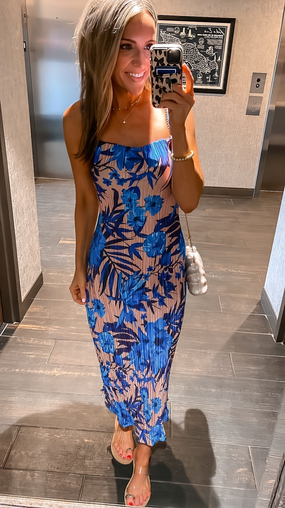 Gorgeous dress for date night, vacation, resort wear or wedding guest dress TTS, wearing small

#LTKStyleTip #LTKFindsUnder50 #LTKWedding