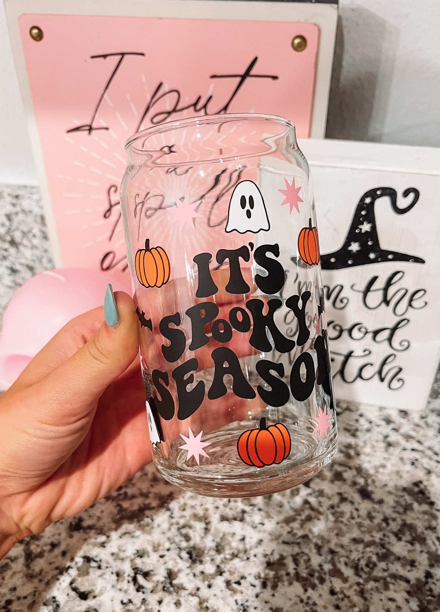 It’s Spooky Season 💀🖤👻

#LTKSeasonal #LTKHalloween #LTKHoliday