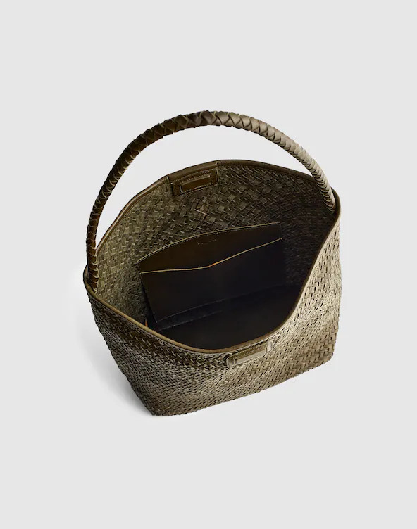 The Signature Woven Bucket Bag | Madewell