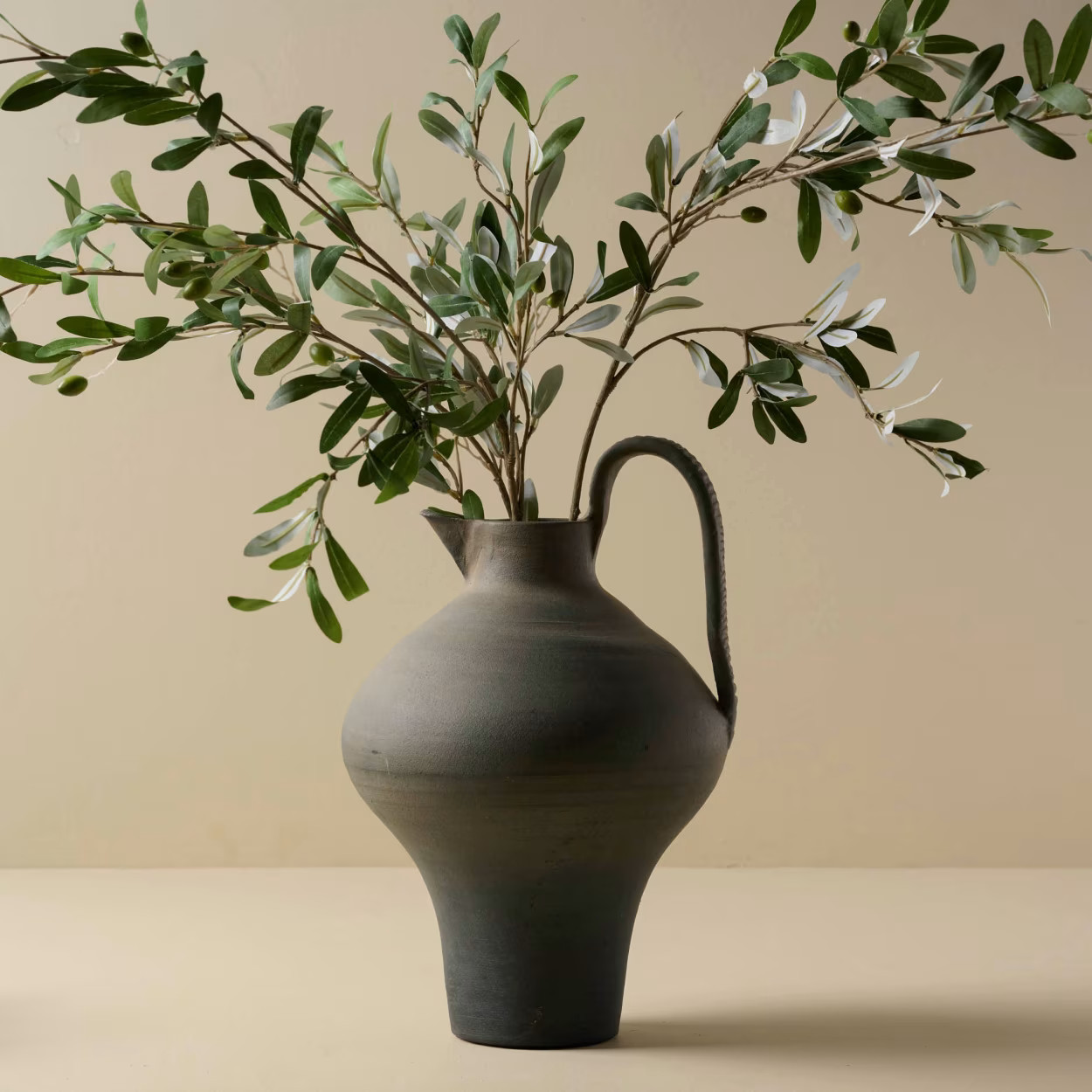 Ravine Black Ceramic Jug | Magnolia