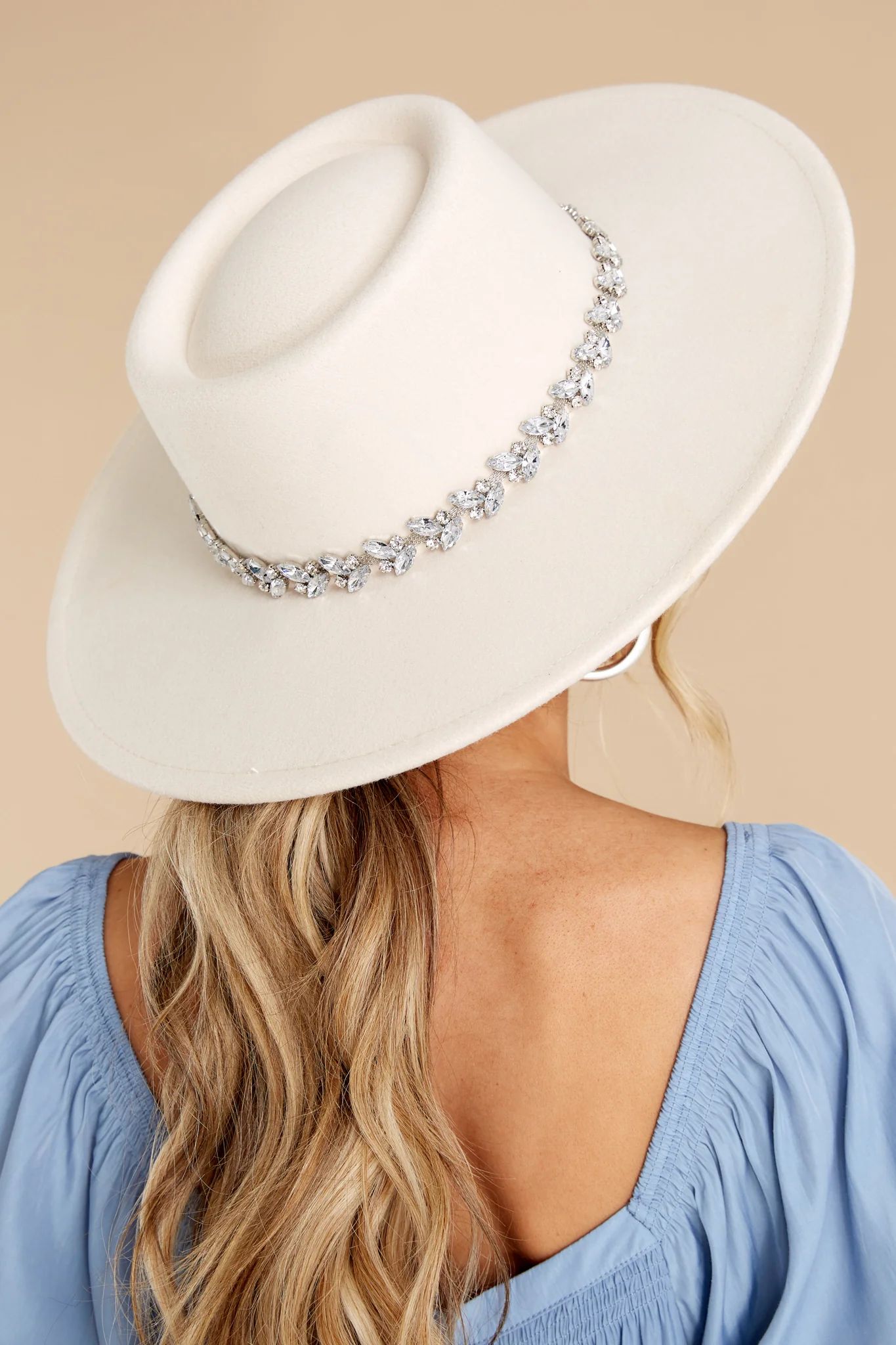 Win Their Approval Ivory Hat | Red Dress 