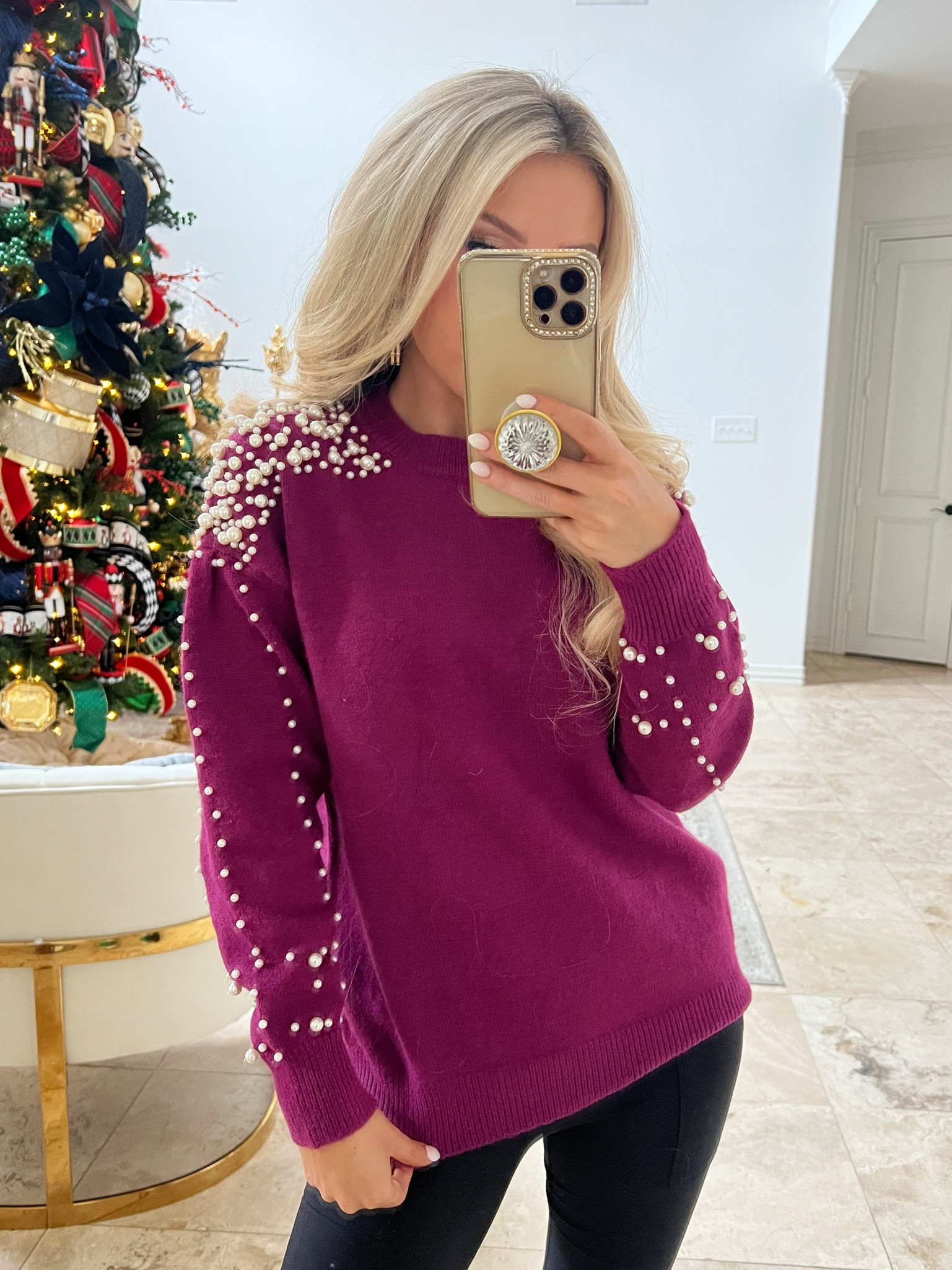 Holiday sweater. Pearl sweater. Avara 

#LTKSeasonal #LTKHoliday