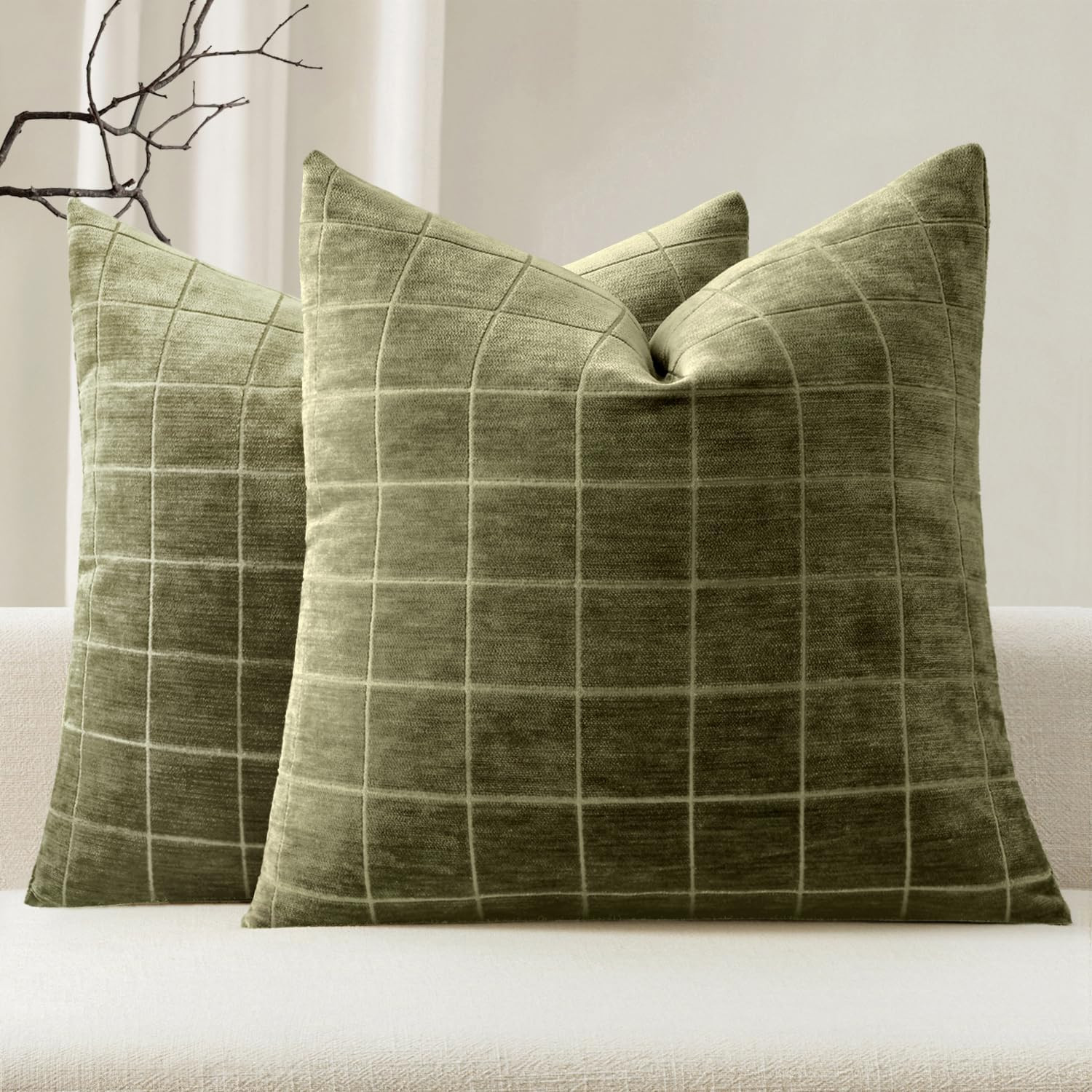 MIULEE Christmas Olive Green Plaid Decorative Throw Pillow Covers, 20x20 | Amazon (US)