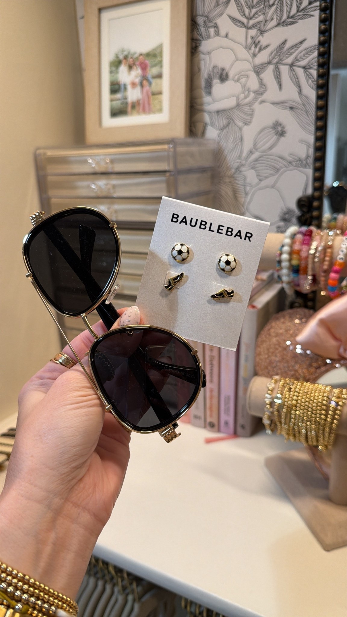 Accessories for a soccer tourney this weekend!

#LTKootd #LTKmomlife #LTKgrwm