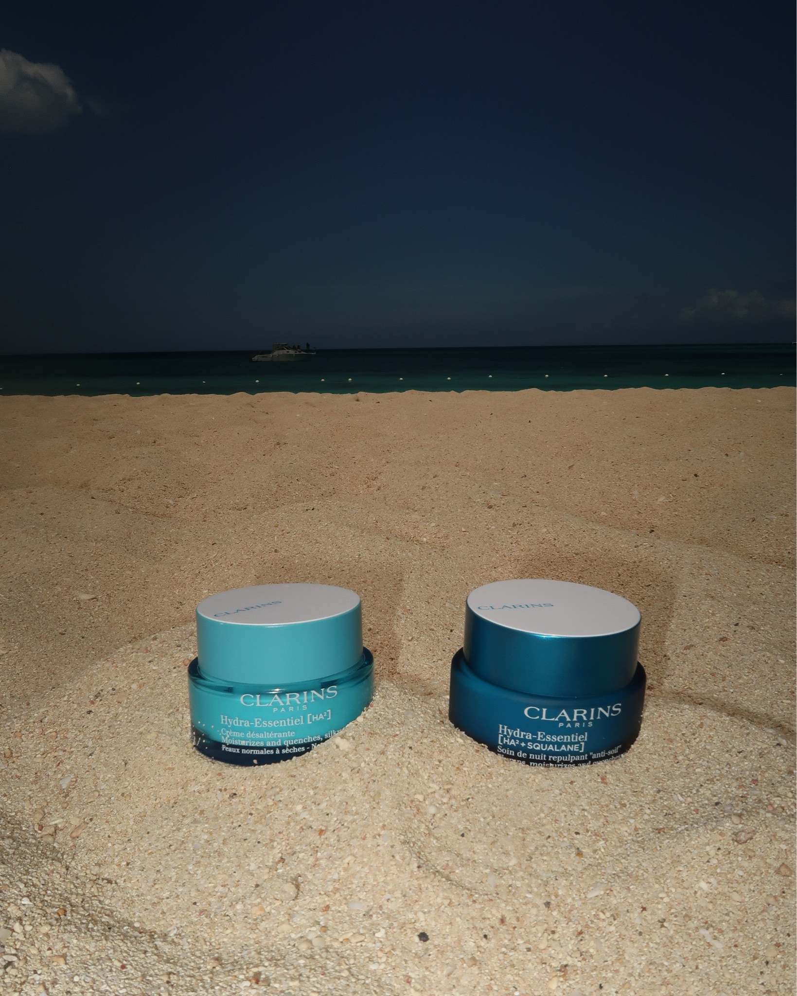 Kept it minimal but glowing for my Jamaica getaway—hydrated skin, easy makeup, and scents that felt like sunshine. 💌

Swipe to see what came with me in my beauty bag 👉🏽

Bonus: most of these are part of the Sephora Spring Sale happening now!
	•     30% off Sephora Collection (Apr 4-14)
       •      Rouge: 20% off (Apr 4-14)
	•	VIB: 15% off (Apr 8-14)
	•	Insider: 10% off (Apr 8-14)

Use code: SAVEMORE

Full breakdown + links on the blog (live now!)
www.petitesophisticated.ca

Which product would you pack for a warm-weather trip? Let me know in the comments below ⬇️ 

#SephoraSale #TravelBeauty #MinimalMakeup #MeritBeauty #SoldeJaneiro #Caudalie #ClarinsSkincare #SpringTripEssentials #PetiteSophisticated

#LTKcanada #LTKbeauty #LTKtravel