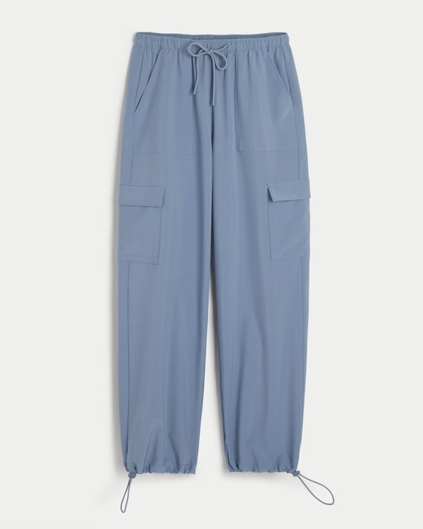 Women's Gilly Hicks Active Mid-Rise Parachute Pants | Women's Clearance | HollisterCo.com | Hollister (US)