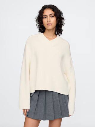 CashSoft Oversized V-Neck Sweater | Gap (US)