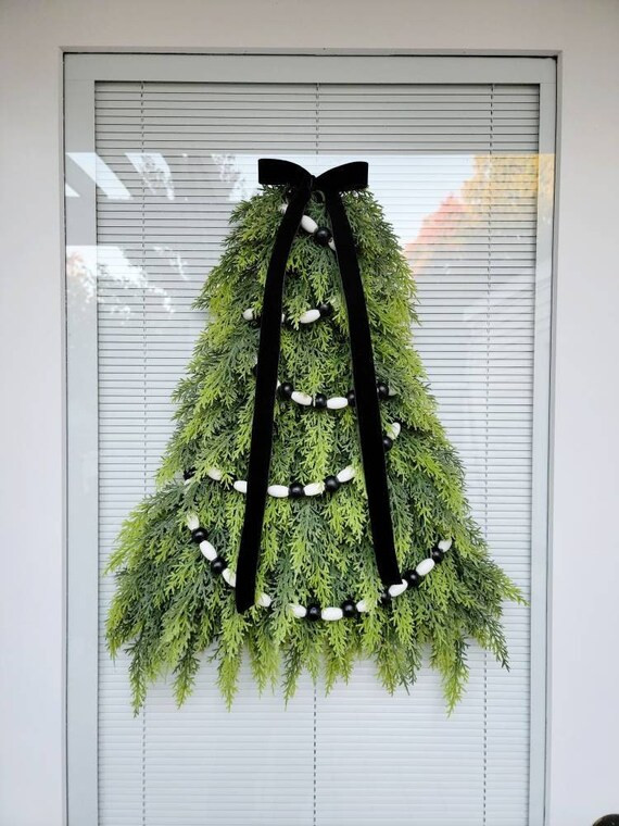 Modern Christmas Tree Wreath for Your Front Door or Porch Xmas - Etsy | Etsy (US)
