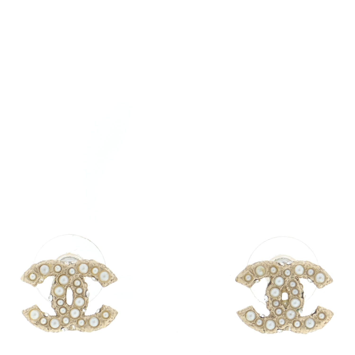 CHANEL

Pearl CC Logo Earrings Gold | Fashionphile