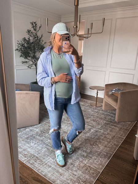 Casual spring maternity outfit idea! I wore this to Scarlett’s soccer game today, the maternity jeans are so comfy! 

Tee isn’t maternity but has good stretch 
Jeans 6/long true to size 

#LTKfindsunder50 #LTKstyletip #LTKbump