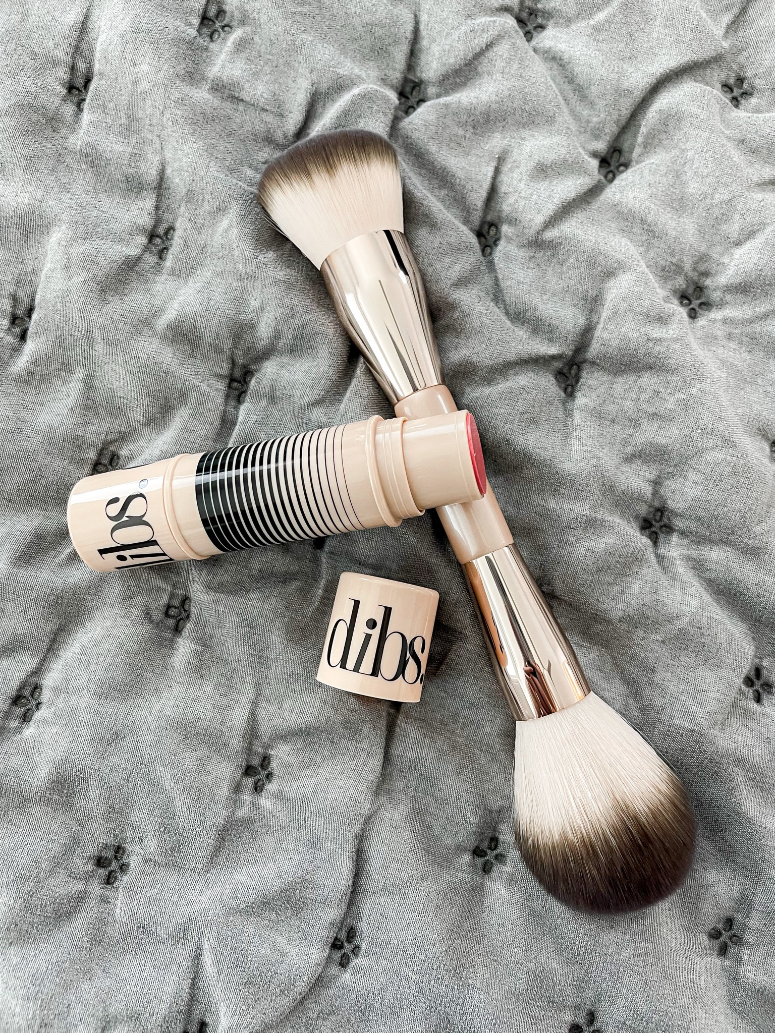 🖤15% off with code: VDAY15🖤
Just saw that my favorite Desert Island Duo Blush and bronzer stick is on sale. 
Shade 2

Dibs •Duo Stick • Blush • Bronzer • Beauty • Duo Brush • Makeup Brush 

#LTKBeauty #LTKOver40 #LTKMostLoved
