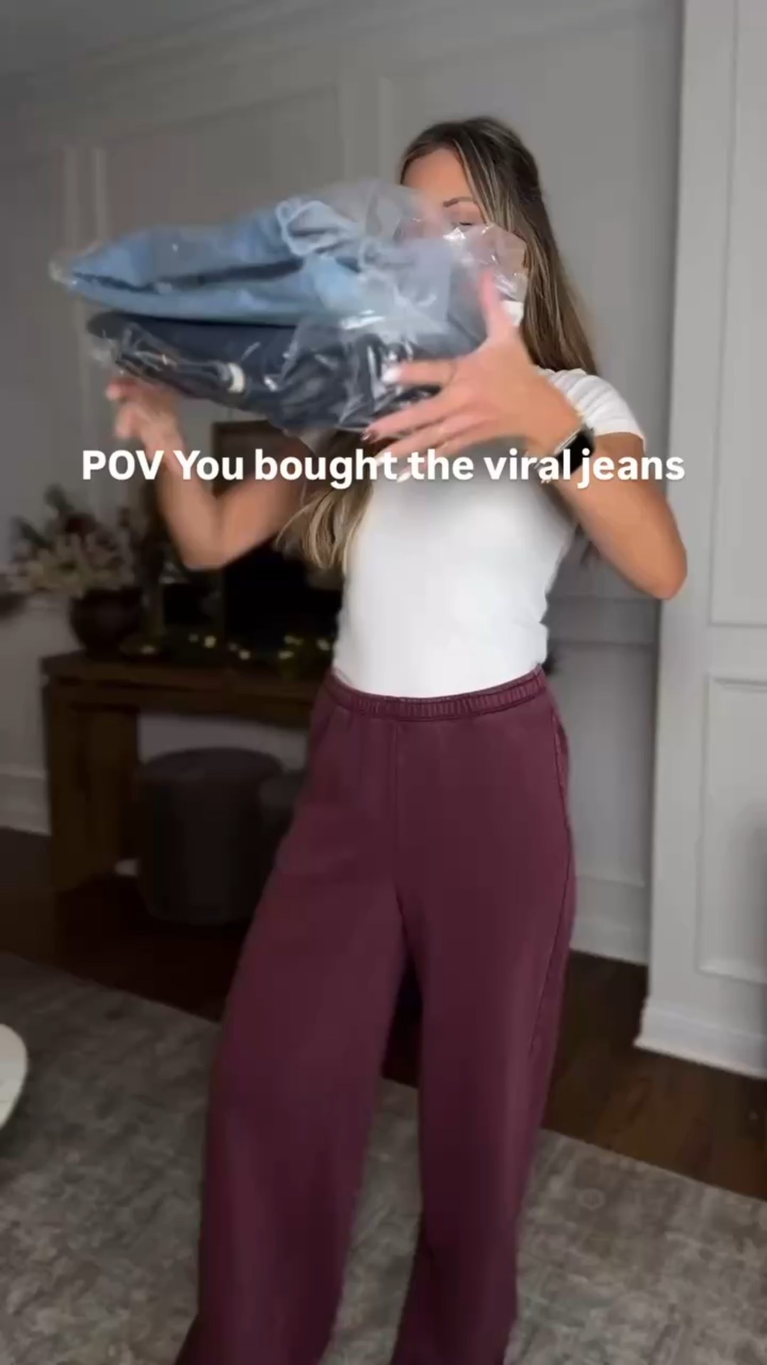 Perfect fit everytime! ⭐️ my favorite @levis jeans! These are comfortable yet cute and easy to throw on and go for all the daytime things but you can easily dress them up for night! 

#falloutfitideas #momoutfit #womensjeans #casualoutfitideas #winteroutfits

#LTKCyberWeek #LTKHoliday #LTKGiftGuide