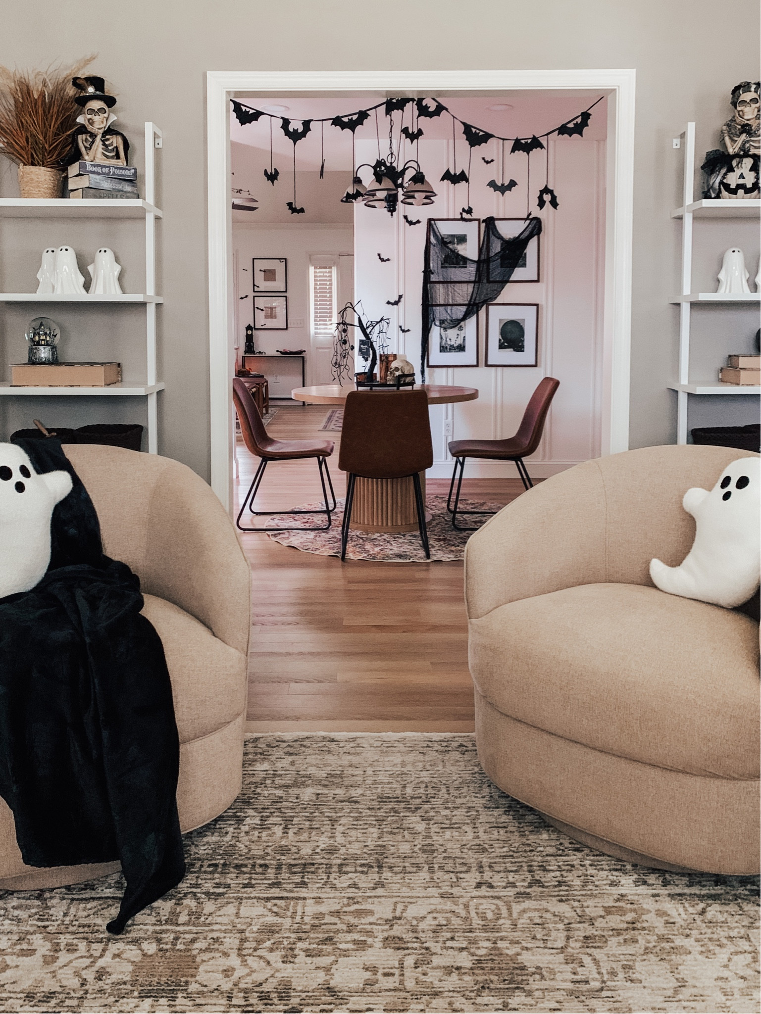 How cute are these Pottery Barn Ghost Pillow Dupes?? Can you believe that these guys are on CLEARANCE right now??? Grab yours before they sell out!

#LTKSeasonal #LTKHoliday #LTKHalloween