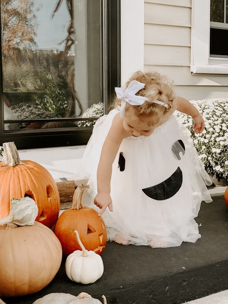 Baby or Toddler ghost costume DIY #halloweencostume #ghostcostume #babycostume #toddlercostume

#LTKbaby #LTKHalloween #LTKSeasonal