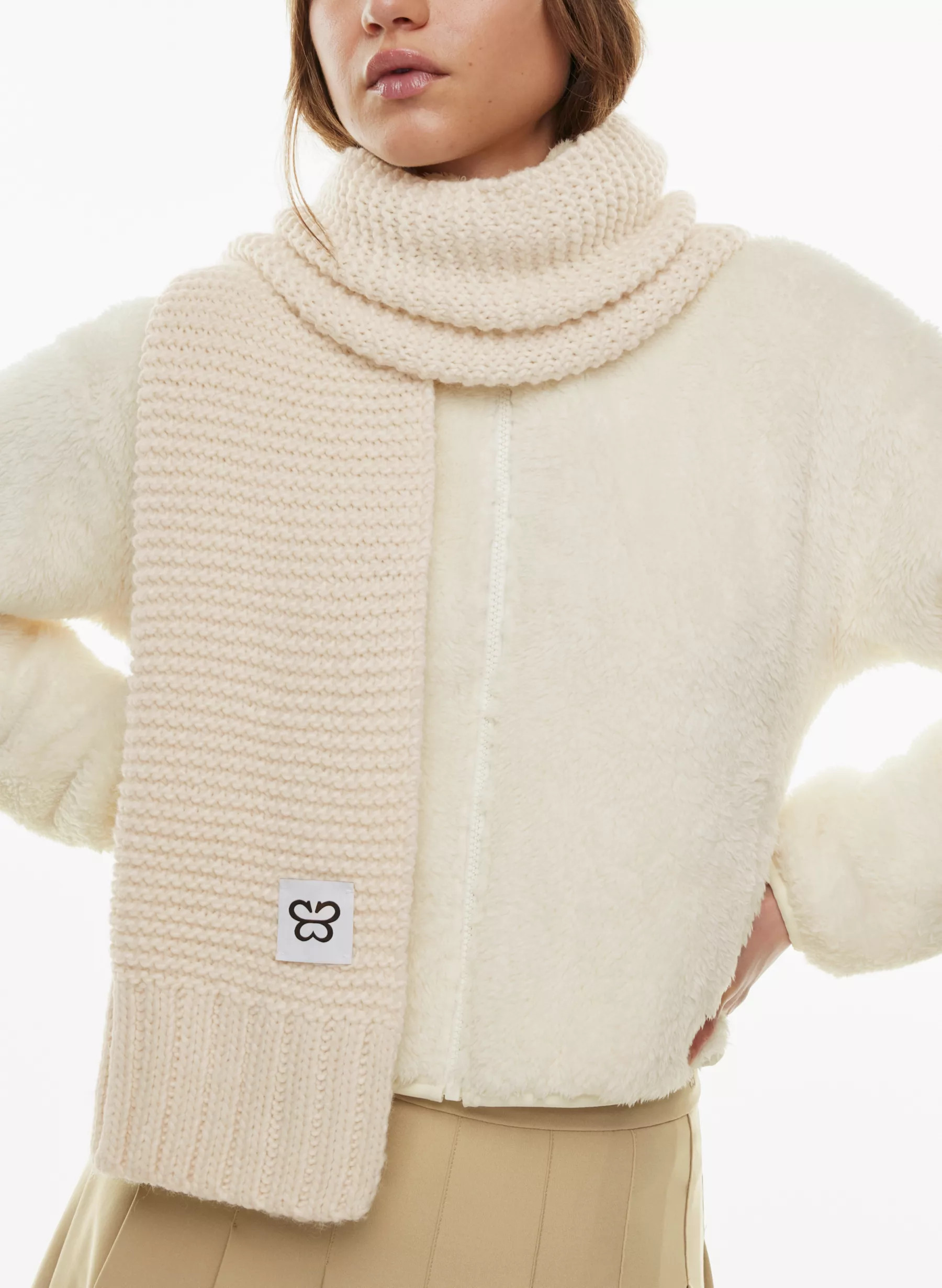 NINA SCARF | Aritzia