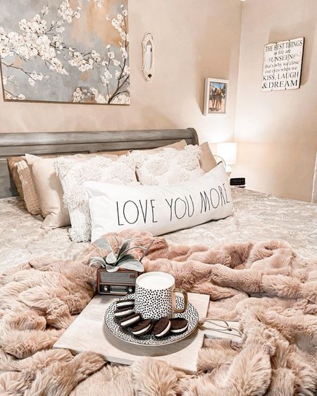 Ready to curl up with a good book for a cozy evening in….along with the softest minky, faux fur throw blanket from @royolivinghome. 🧸 

Super plush and so cozy!
And, a great gift idea for Mother’s Day! 💐 

#LTKhome #LTKGiftGuide #LTKfindsunder50