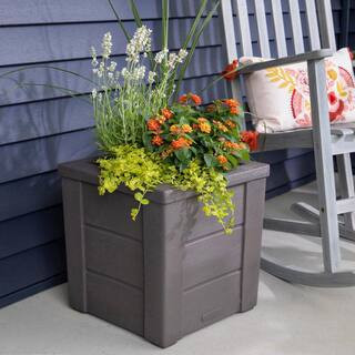 Lakewood 16 in. H x 15.75 in. W x 15.75 in. D Dark Cedar Resin Square Indoor/Outdoor Planter Box | The Home Depot