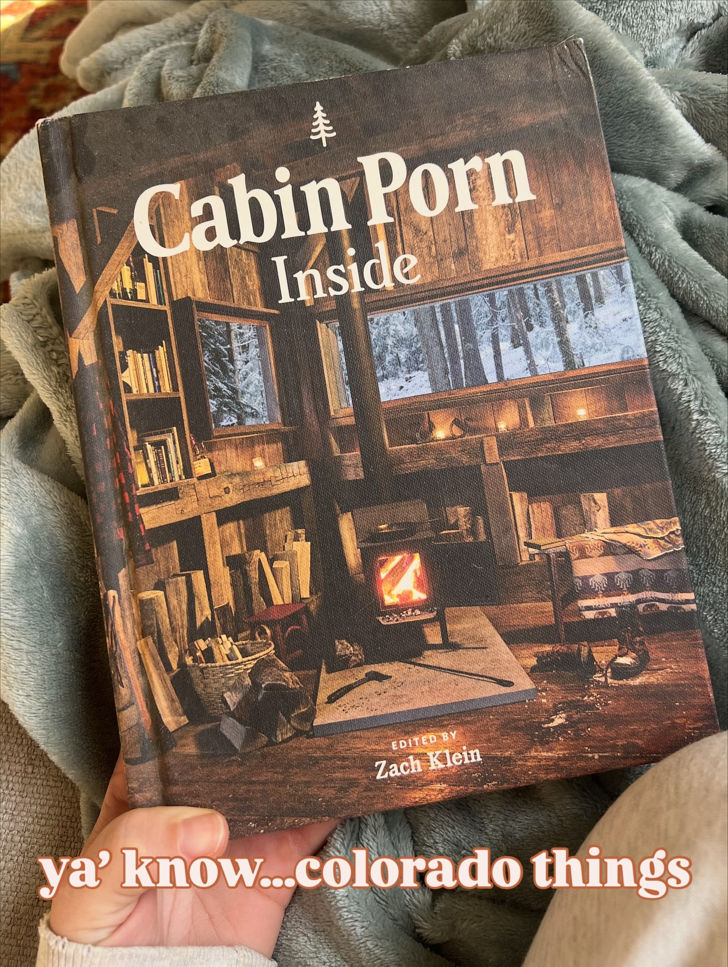 just doing colorado a** s*** ✨ it was quite evident though that i wasn’t a local 🤣😜✨💖🫶

✨ if you’re as intrigued by this book as i was, it’s linked to shop (you know you want to…)

- LTK: banannie
- ShopMy: Annie of The Banannie Diaries
- Amazon: The Banannie Diaries

✨ all links in my bio under “ALL LINKS” 💖 btw, using my links doesn’t cost you a thing, but your support helps me keep creating content you love 

✨ feat. — @cabinporn

#thebananniediaries #thebananniediariesbyannie
#coloradovibes #coloradogirl #mountainlife #cabinlife #cabinlove #cozyvibes #travelcontent #travelcreator #coloradocreator #wanderwithannie #cozycontent #booktokreads #cabinporn #coloradoadventures #travelreels #aestheticreels #contentcreatorlife #lifestylecontent 

tags: Colorado aesthetic, Colorado cabin vibes, cabin lifestyle inspo, cozy cabin book, cabin decor inspiration, Colorado trip content, mountain trip vibes, lifestyle creator Annie, The Banannie Diaries, aesthetic travel content, cozy book moments, cabin inspiration blog, travel reels Colorado, cabin bookshelf inspo.