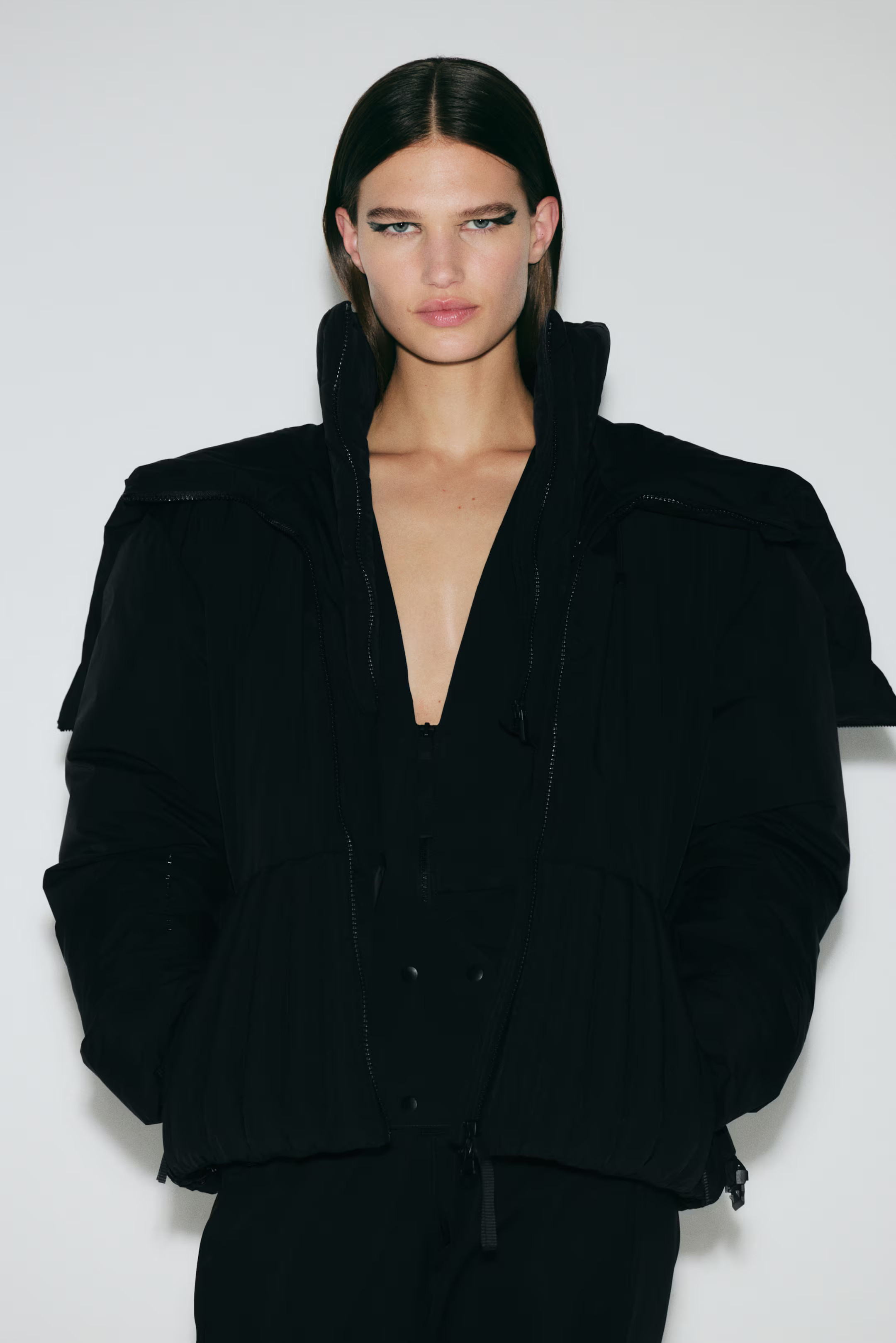 Padded ski jacket with ThermoMove™ - Black - Ladies | H&M GB | H&M (UK, MY, IN, SG, PH, TW, HK)