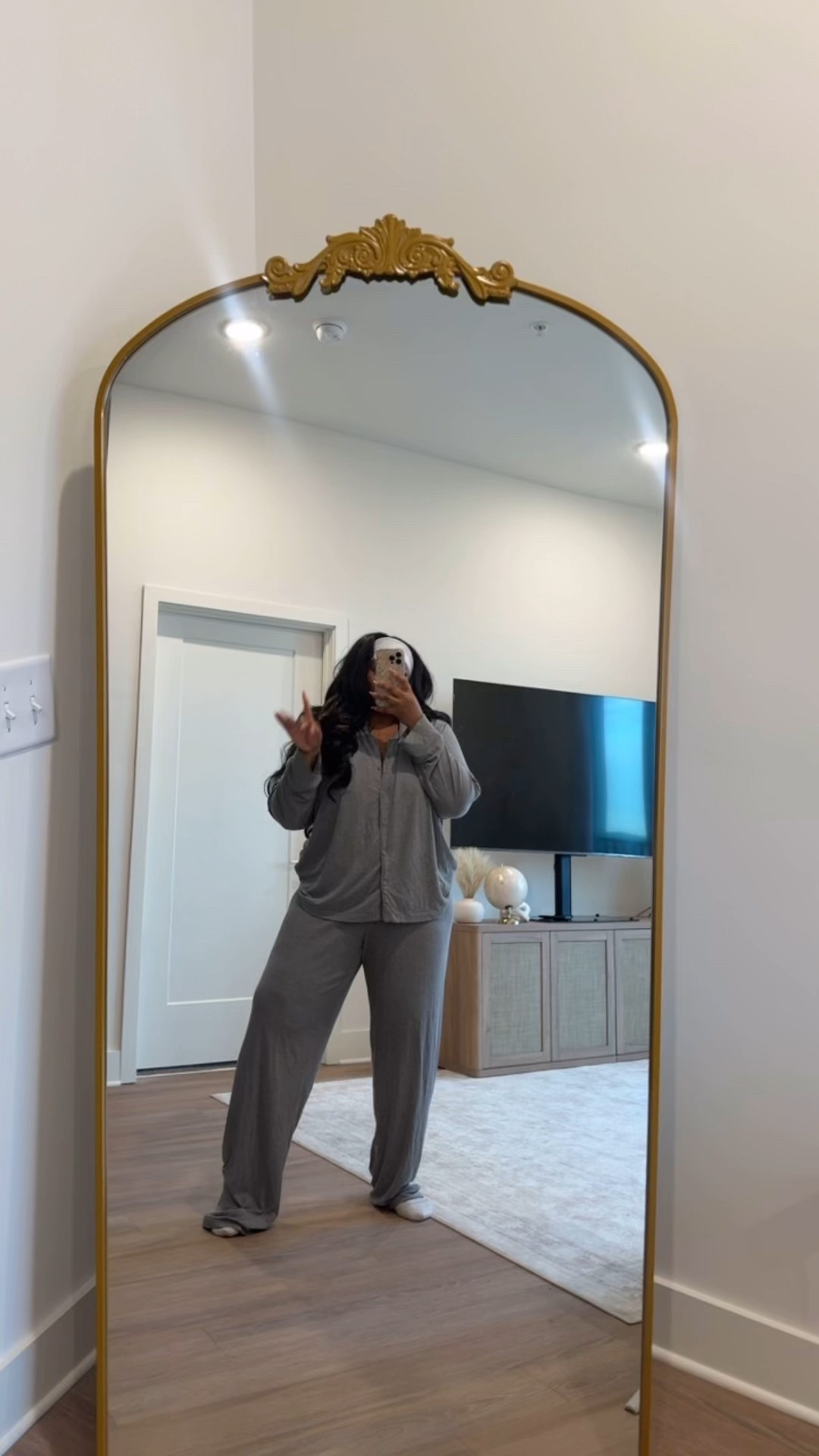 The best curvy girl pajamas 🤌🏽

#LTKHome #LTKselfcare #LTKPlusSize