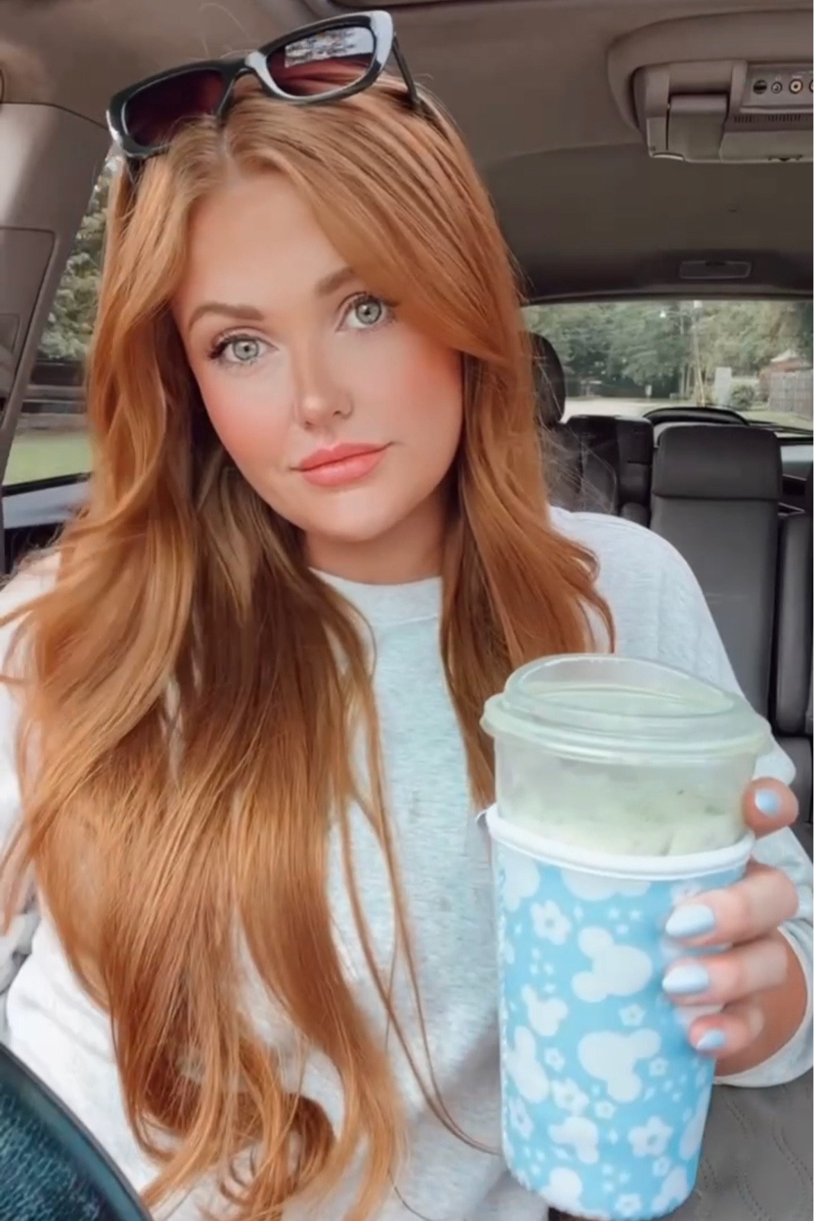 My Disney loving heart is bursting over this drink sleeve! 🤩💖 I got the venti size! Also these green sunnies are such a VIBE 😎

Disney inspired, Etsy finds, small shops, magical style

#LTKfindsunder50 #LTKstyletip #LTKhome