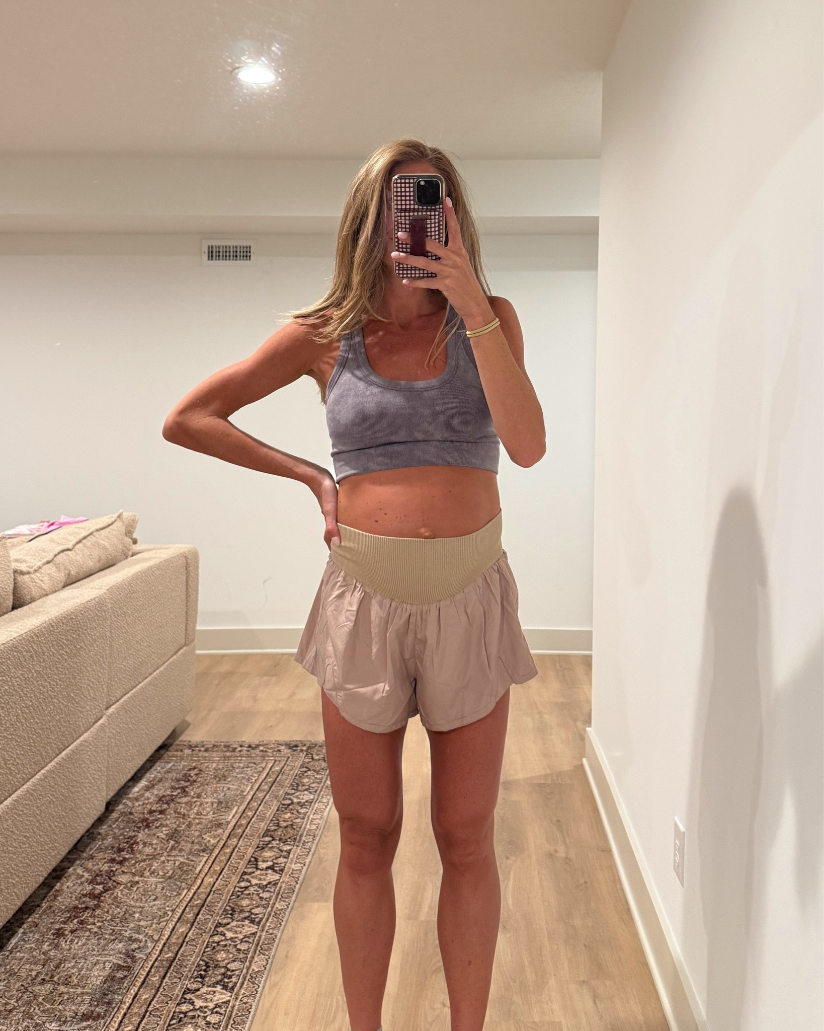 One of my favorite everyday sports bras and running shorts.  Wearing my usual medium in both.  Entire outfit is part of a promo right now: Right now when you spend $150 Get $50 code to spend later (ends Friday 3.27 @ 11:59pm EST 

@FPMovement and #FPMovementPartner