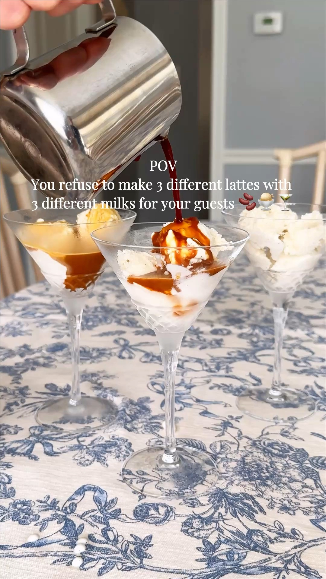 Affogato = crowd pleaser ☕️🍨💌

Coffee at the breville friend’s house  feels like rocket science, so let’s stick to 2 ingredients 😂

Chill the martini glasses first 🍸