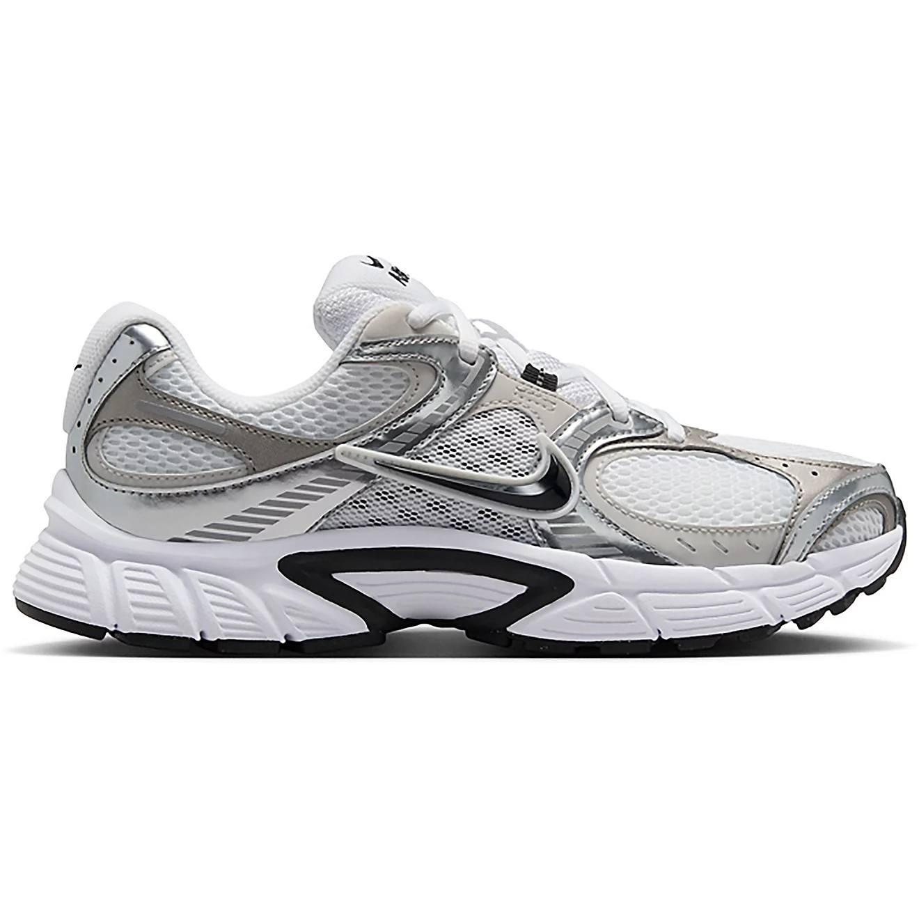 Nike Women's V5 Runner Running Shoes | Academy Sports + Outdoors