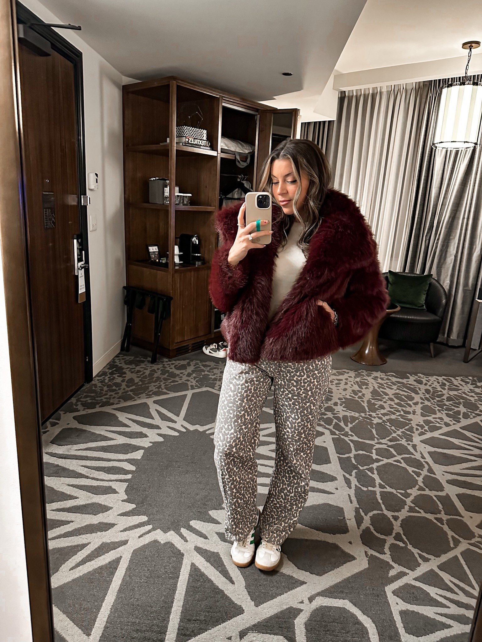 Casual night out in the city 🌃 



#LTKWorkwear #LTKWedding #LTKHome #LTKBaby #LTKMens #LTKSaleAlert #LTKU #LTKBeauty #LTKBump #LTKOver40 #LTKTravel #LTKSeasonal #LTKKids #LTKMidsize #LTKActive #LTKPetite #LTKTall #LTKdayinmylife #LTKgrwm #LTKootd #LTKfitnessgoals #LTKmomlife #LTKmorningroutine #LTKselfcare #LTKstorytime #LTKfoodie #LTKvlog #LTKValentine #LTKNYFW